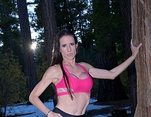 SofieMarieXXX/WW Pink and Black Workout Tahoe